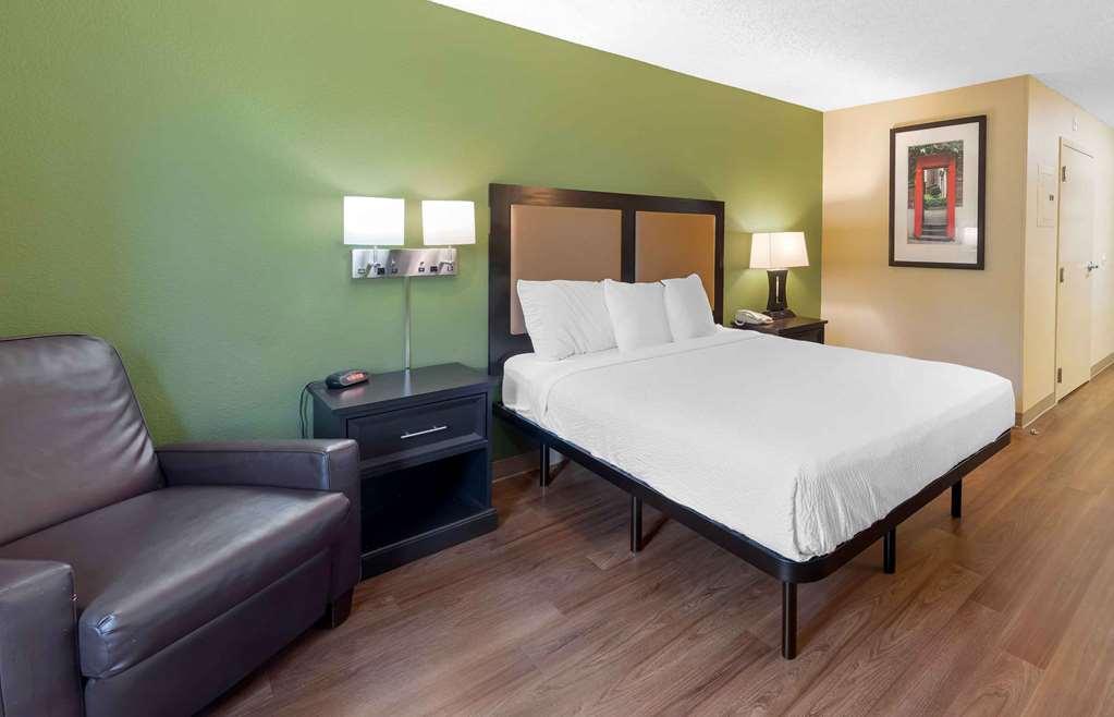 Extended Stay America Suites - Denver - Tech Center South - Inverness Centennial Room photo